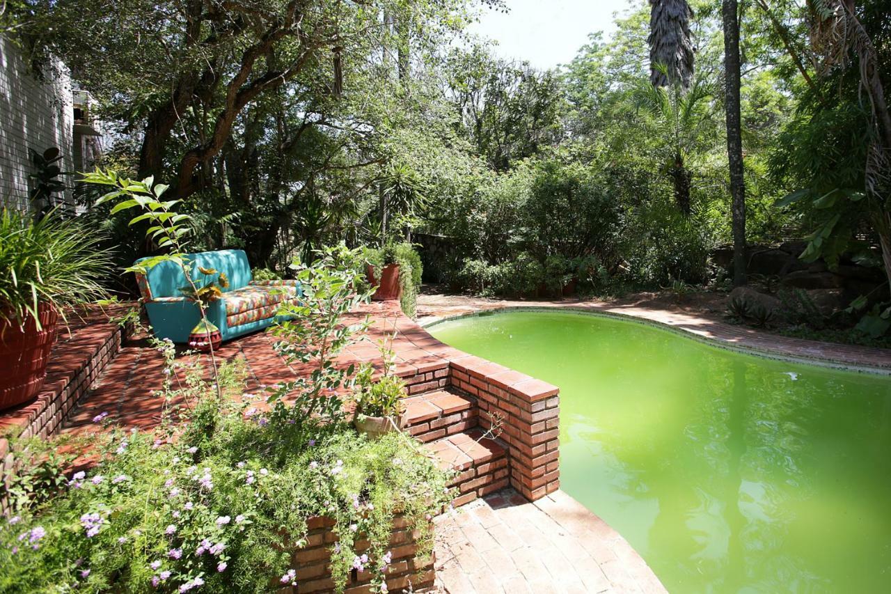 Fleming Place Bulawayo Bagian luar foto