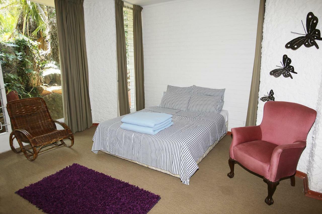 Fleming Place Bulawayo Bagian luar foto